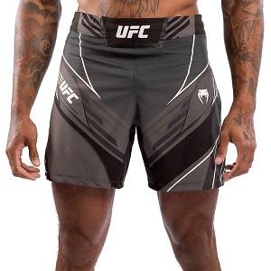UFC Venum - Authentic Fight Night Men's Gladiator Shorts / Negro / Large